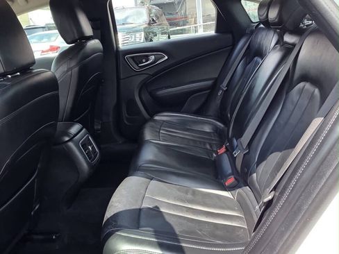Used 2016 Chrysler 200 C FWD image 14