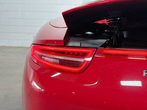Used 2016 Porsche 911 Targa 4 GTS AWD/4WD image 11