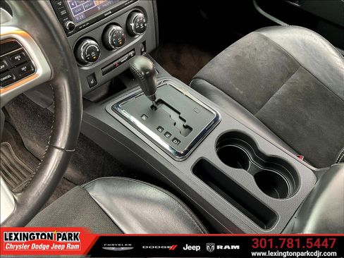 Used 2014 Dodge Challenger R/T RWD image 17