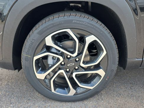 New 2026 Chevrolet Trax RS w/ Driver Confidence Package FWD image 9