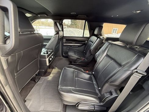 Used 2021 Ford Expedition XLT image 30