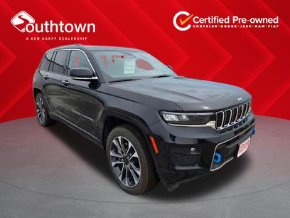 Certified 2022 Jeep Grand Cherokee Overland w/ Advanced Protech Group III