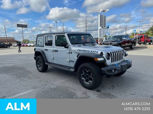 Used 2023 Jeep Wrangler Unlimited Rubicon 4xe AWD/4WD image 15