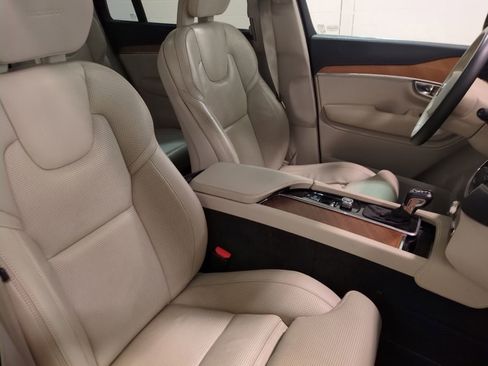 Used 2020 Volvo XC90 T6 Inscription w/ Protection Package Premier AWD/4WD image 11