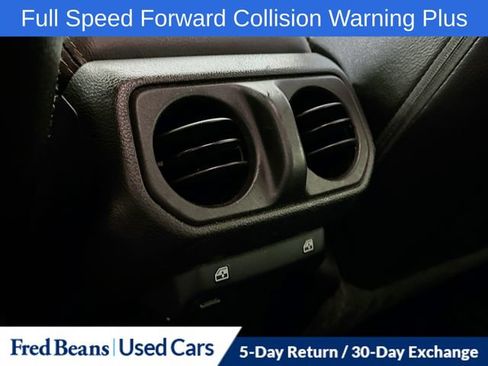 Used 2021 Jeep Wrangler Unlimited Sahara AWD/4WD image 32