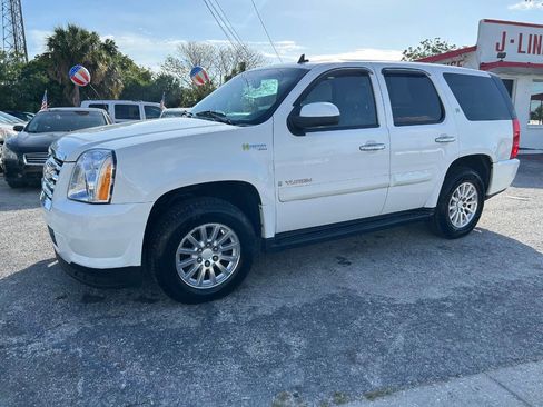 Used 2008 GMC Yukon 2WD Hybrid image 4