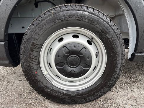 New 2026 Ford Transit 250 148 Medium Roof RWD image 14
