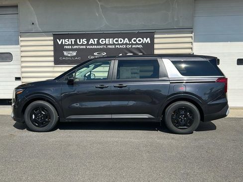 New 2026 Kia Carnival image 7