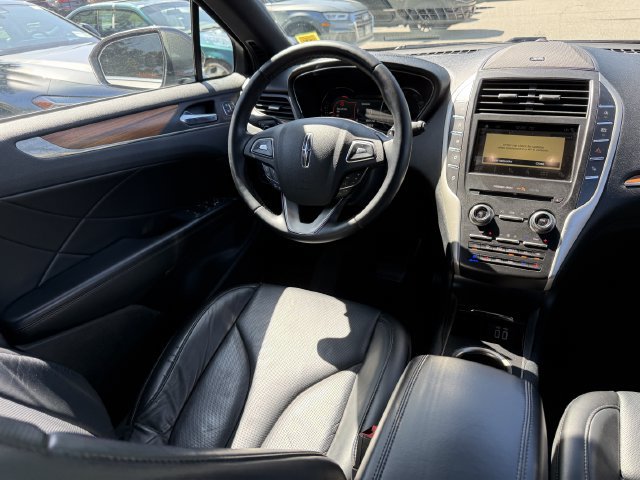 Used 2019 Lincoln MKC Reserve AWD/4WD image 13
