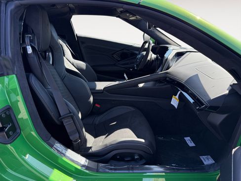 New 2026 Chevrolet Corvette Z06 w/ Stealth Interior Trim Package RWD image 19