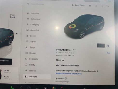 Used 2023 Tesla Model Y Long Range image 12