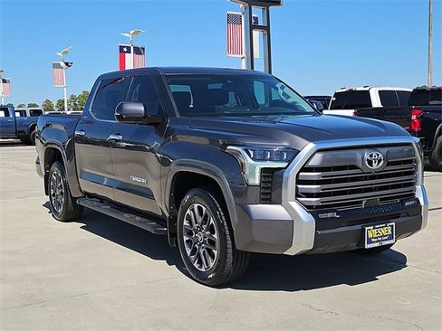 Used 2024 Toyota Tundra Limited image 8