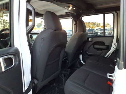 Used 2023 Jeep Wrangler Sport S image 23