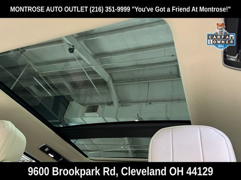 Used 2025 Land Rover Range Rover SE image 30