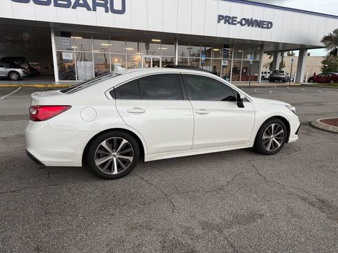 Used 2019 Subaru Legacy 2.5i Limited AWD/4WD image 3