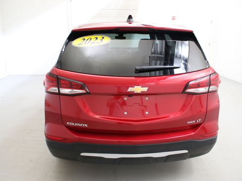 Used 2023 Chevrolet Equinox LT image 8