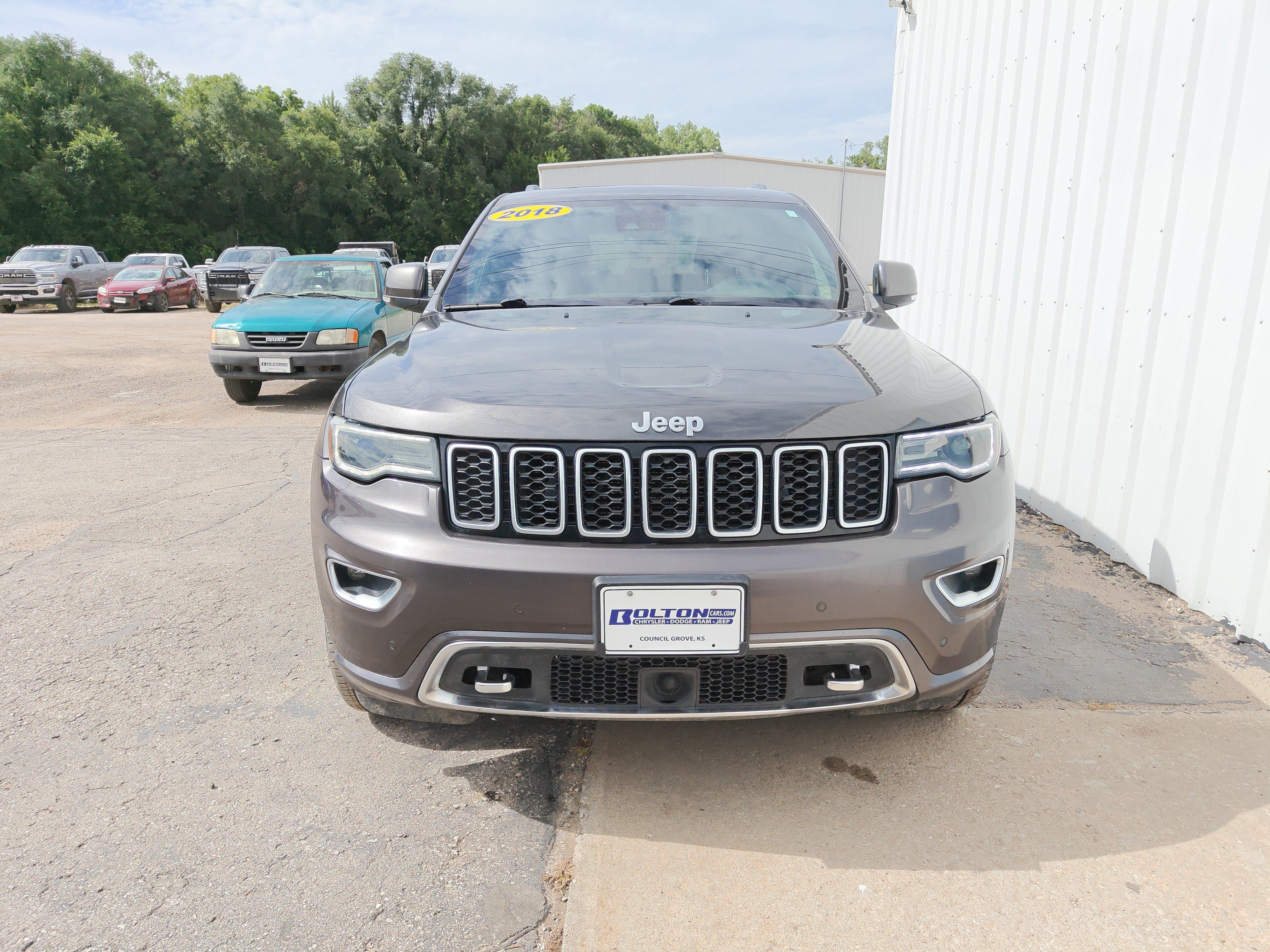 Used 2018 Jeep Grand Cherokee Limited AWD/4WD image 7
