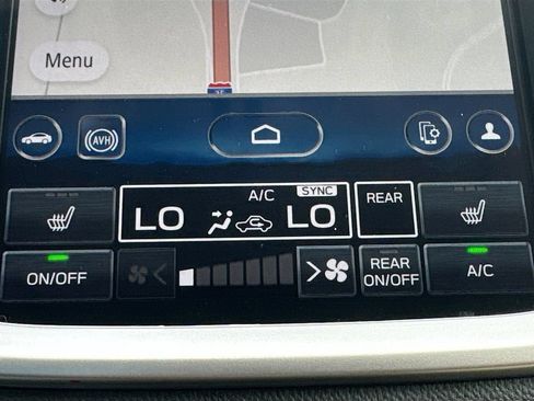 Used 2023 Subaru Ascent Limited w/ Technology Package AWD/4WD image 18