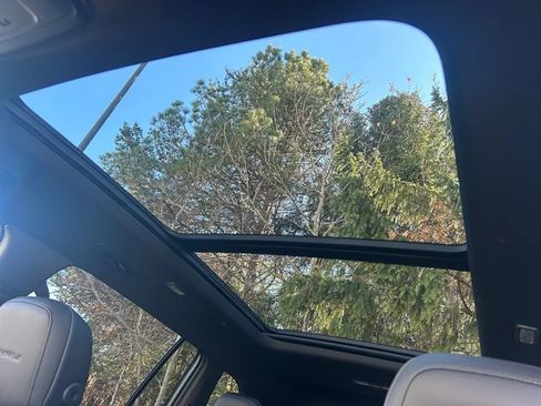 New 2026 GMC Acadia Denali w/ Super Cruise Package image 23