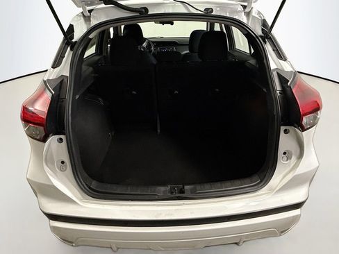 Used 2023 Nissan Kicks S image 14