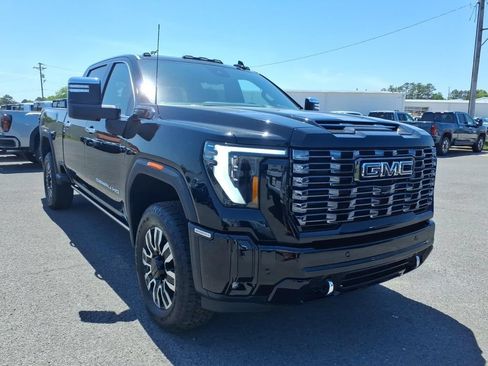 New 2026 GMC Sierra 2500 Denali Ultimate w/ Max Trailering Package AWD/4WD image 1