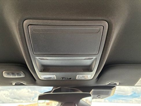 Used 2024 Ford Mustang GT Premium image 19