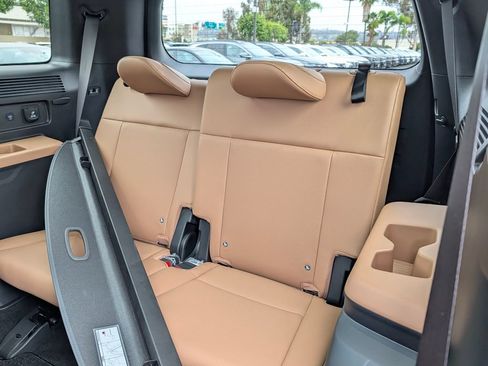 Certified 2026 Hyundai Santa Fe Limited AWD/4WD image 14