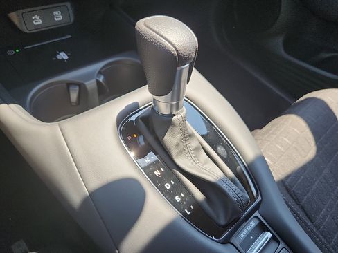 New 2027 Honda HR-V LX image 10