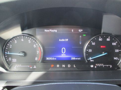 Certified 2022 Ford Explorer XLT w/ Equipment Group 202A image 11