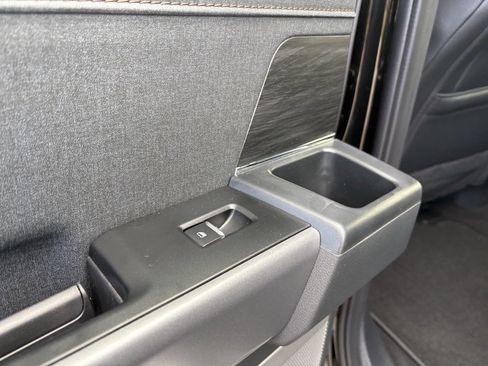 New 2025 Ford F150 Lariat w/ Equipment Group 502A High image 24