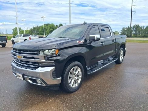 Used 2021 Chevrolet Silverado 1500 LTZ AWD/4WD image 4