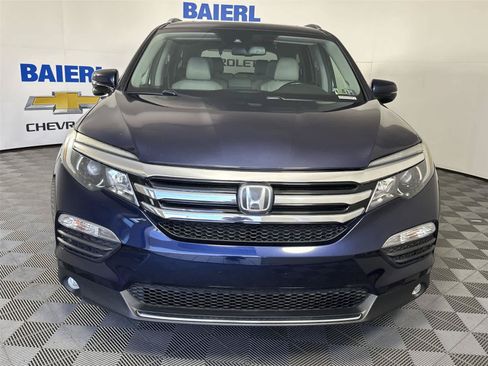Used 2018 Honda Pilot Touring image 8