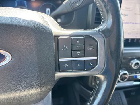 Used 2023 Ford F250 Lariat w/ Lariat Ultimate Package AWD/4WD image 30