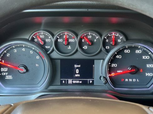Used 2022 Chevrolet Silverado 1500 Custom Trail Boss AWD/4WD image 22