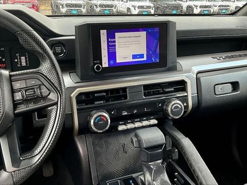 Used 2025 Toyota Tacoma SR5 image 18