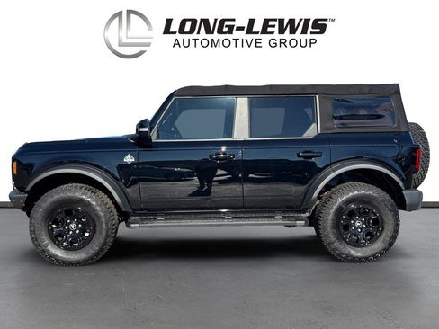 Used 2022 Ford Bronco Outer Banks w/ Sasquatch Package image 2