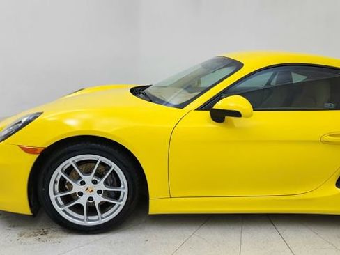 Used 2014 Porsche Cayman image 9