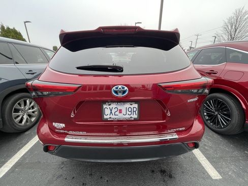 Used 2021 Toyota Highlander Limited image 5