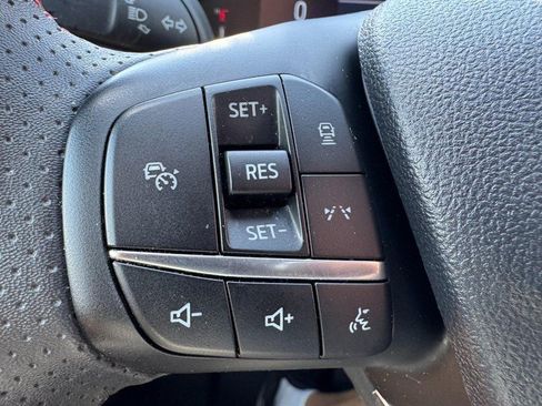 Used 2024 Ford Escape ST-Line Select w/ Tech Pack #1 AWD/4WD image 18