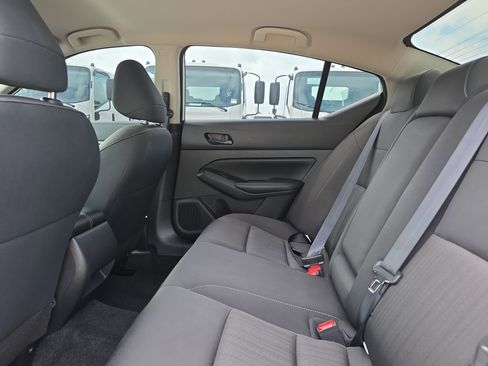 Used 2024 Nissan Altima 2.5 S image 15