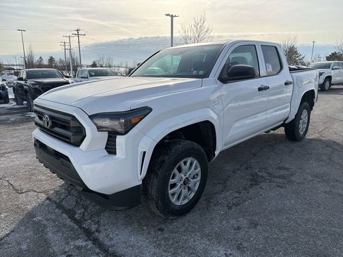 New 2026 Toyota Tacoma SR RWD image 4