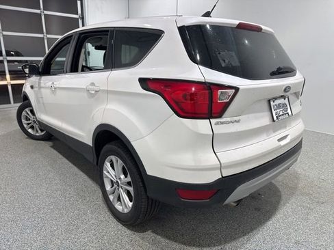 Used 2019 Ford Escape SE AWD/4WD image 4