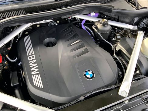 Certified 2025 BMW X5 xDrive40i w/ Climate Comfort Package image 30