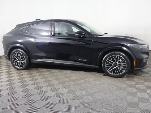 Used 2025 Ford Mustang Mach-E Premium RWD image 21