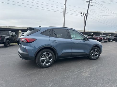 Used 2025 Ford Escape ST-Line image 7