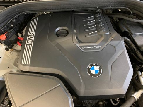 Used 2023 BMW X4 xDrive30i w/ M Sport Package image 90