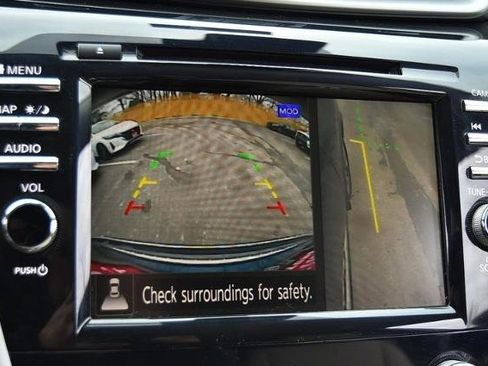 Certified 2022 Nissan Murano SL w/ SL Moonroof Package image 16