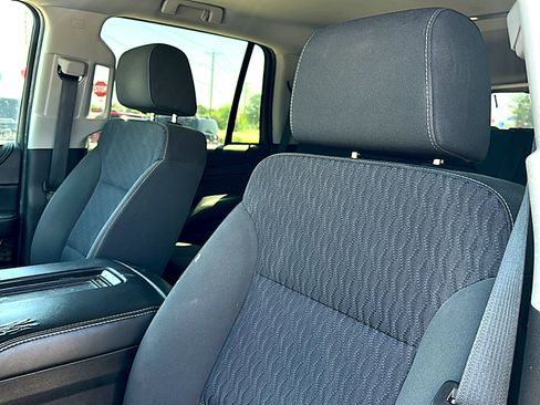 Used 2018 Chevrolet Tahoe LS RWD image 6