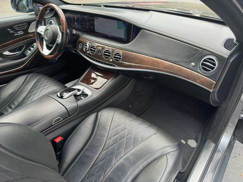 Used 2018 Mercedes-Benz S 560 4MATIC Sedan image 95