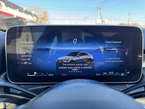 Used 2022 Mercedes-Benz C 300 4MATIC Sedan image 59